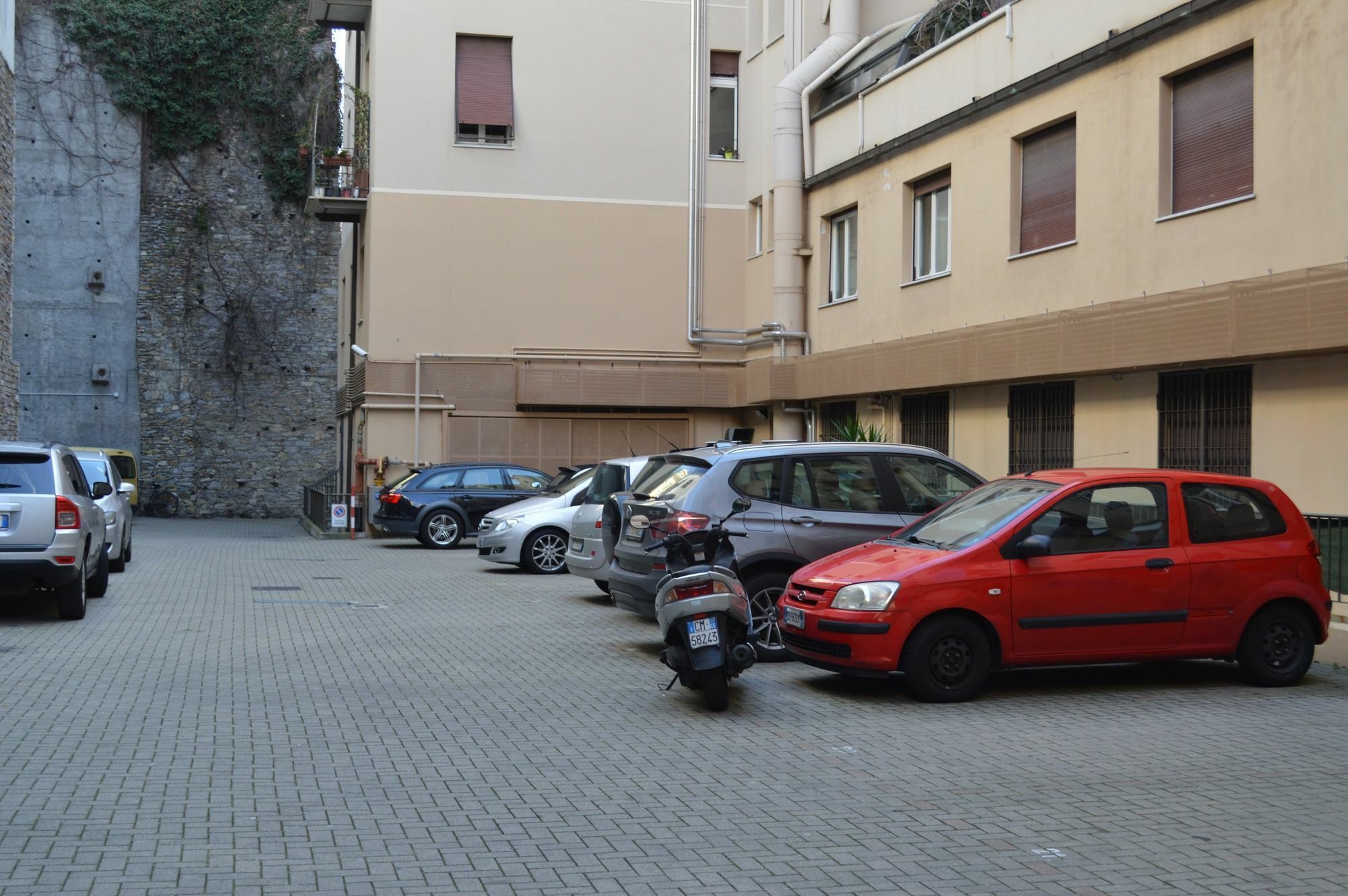 Au Petit Bonheur Leilighet Genova Eksteriør bilde